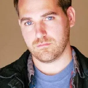  Ryan Budds