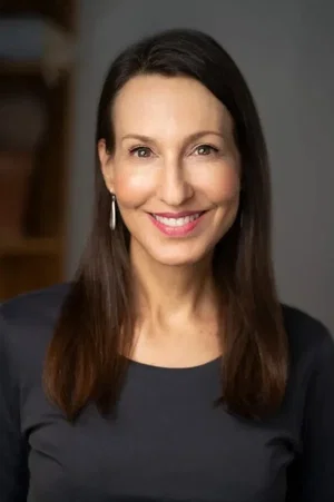  Melanie Joy photo