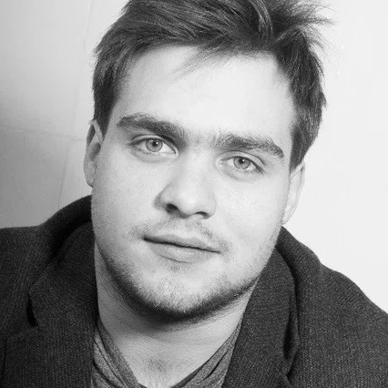  Николай Ефремов