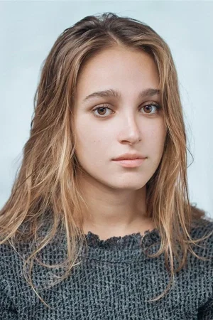  Capucine Valmary photo