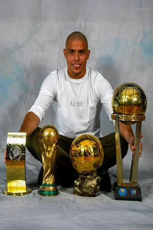  Ronaldo Nazário photo