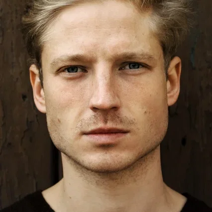  Anton Rubtsov
