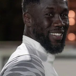 Photo star :  Bacary Sagna