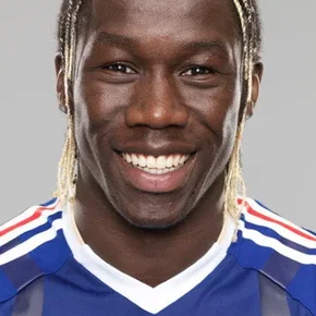 Photo star :  Bacary Sagna