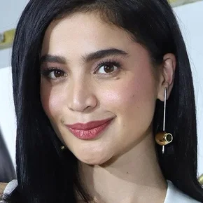 Photo star :  Anne Curtis