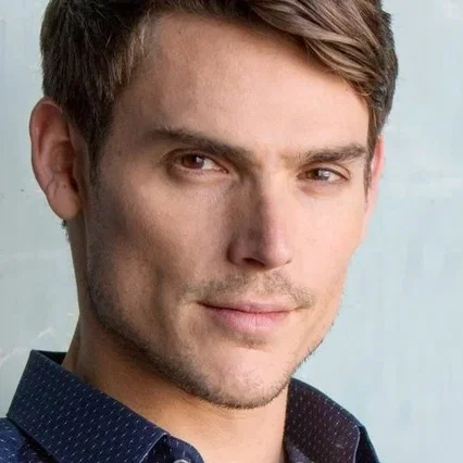  Mark Grossman