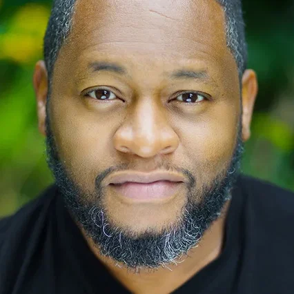  Bobby Daniels