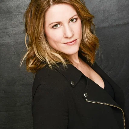  Jessie Behan
