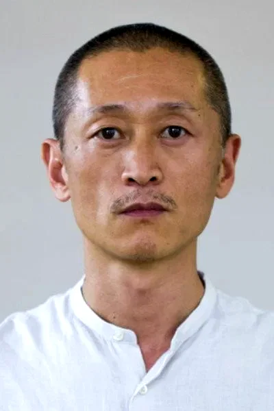  C.B. Yi