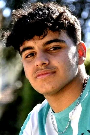 Noah Zandouche