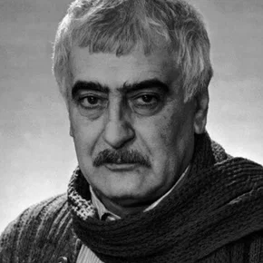 Photo star :  Frunze Dovlatyan