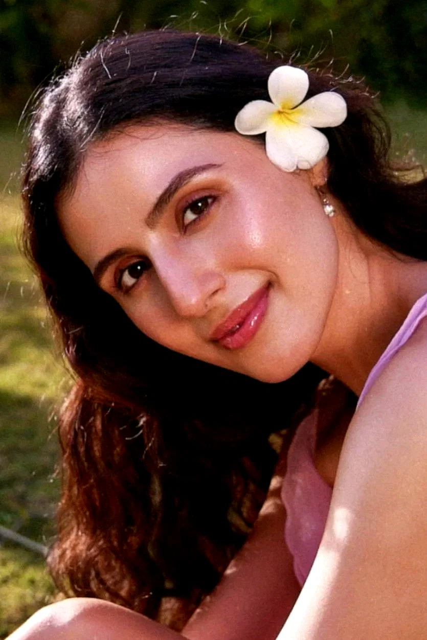  Simar Bhatia