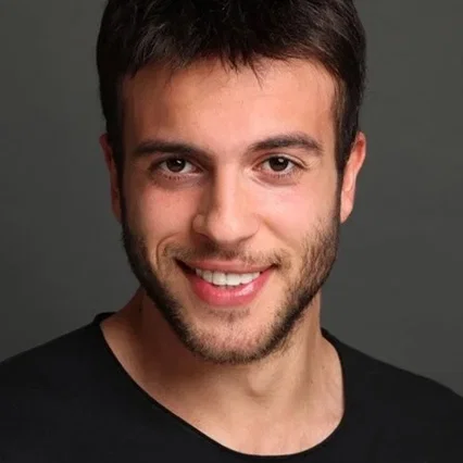  Kenan Acar