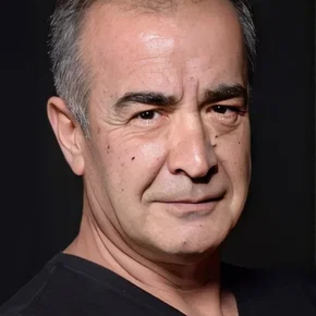 Photo star :  Sinan Pekinton