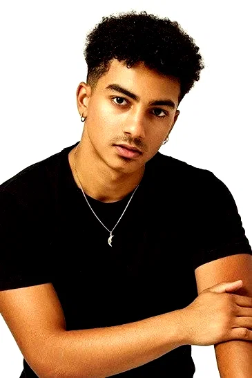  Maxime Calicharane