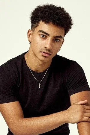  Maxime Calicharane photo