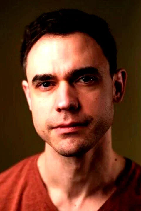  Simon Haines