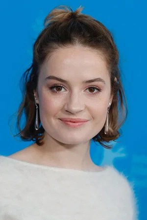  Ella Øverbye photo