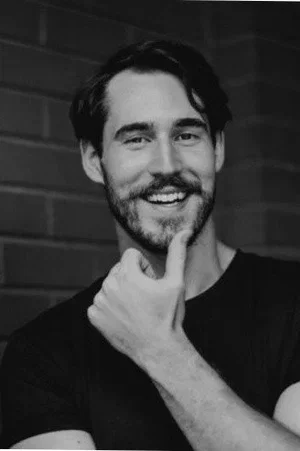  Noah Fowler photo