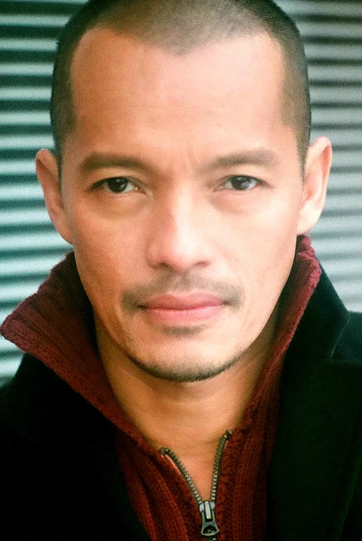  Arthur Acuña