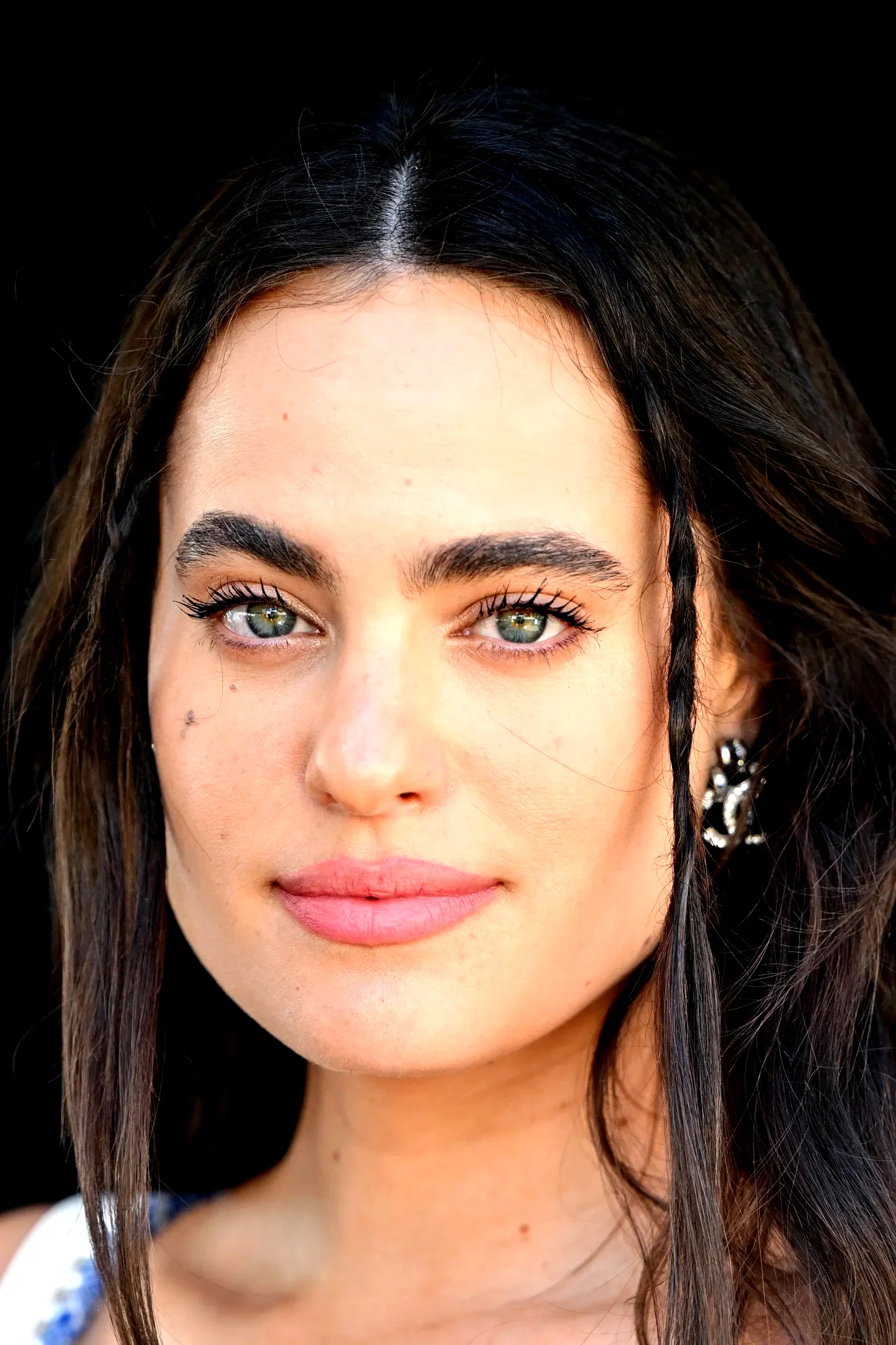  Dar Zuzovsky