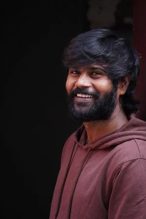  Kumar Kasaaram