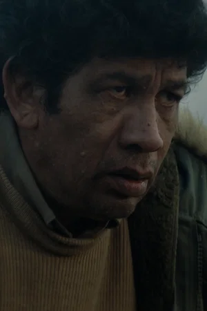  Víctor López