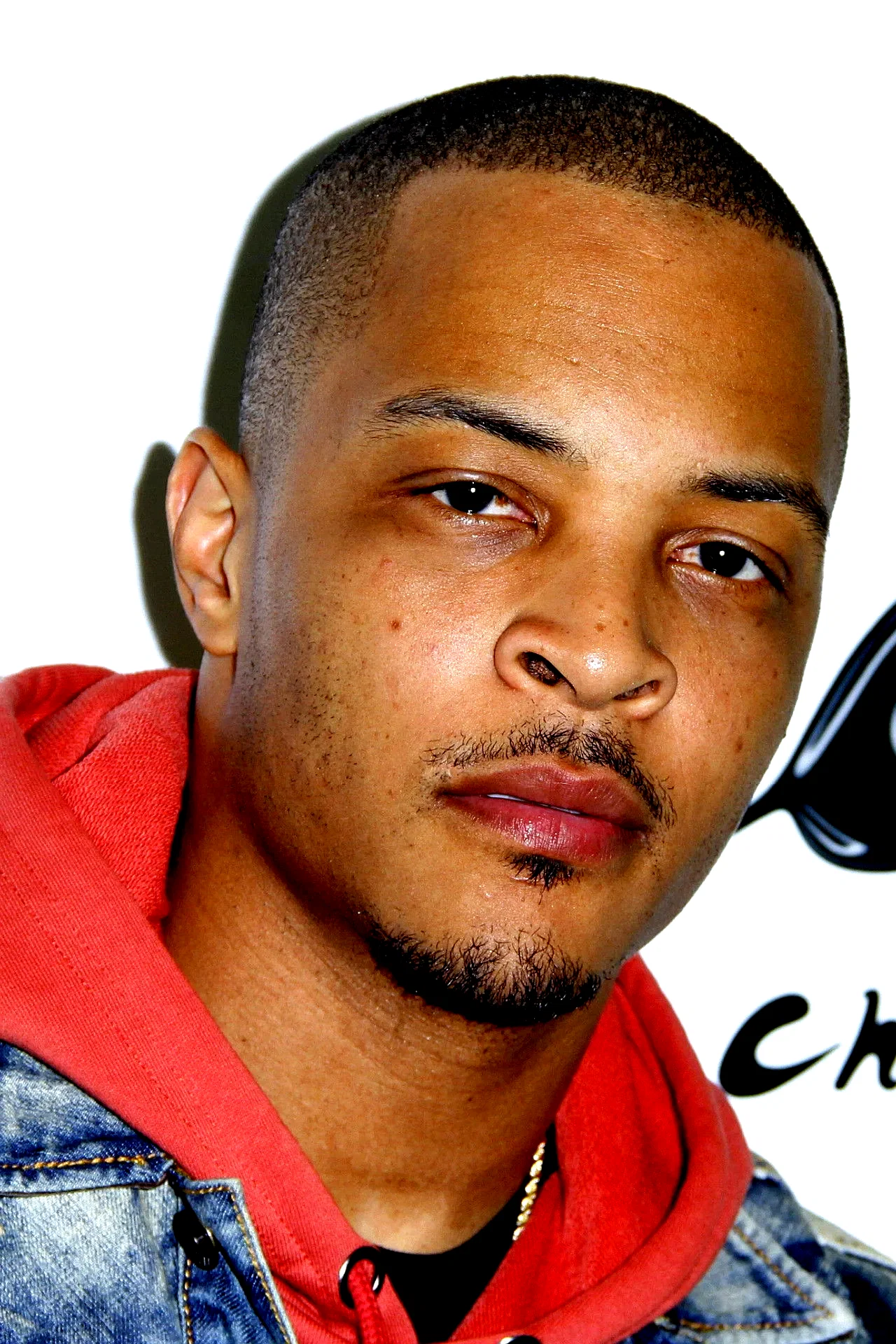  T.I.