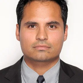 Photo star : Michael Peña