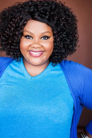  Nicole Byer photo