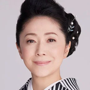 Photo star :  Sayuri Ishikawa