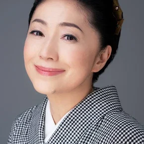 Photo star :  Sayuri Ishikawa