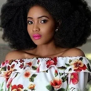 Photo star :  Lunathi Mampofu