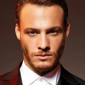 Photo star : Kerem Bursin