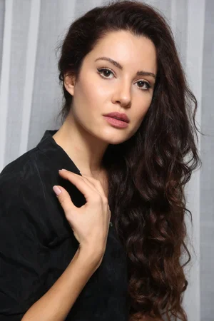  Ece İrtem photo