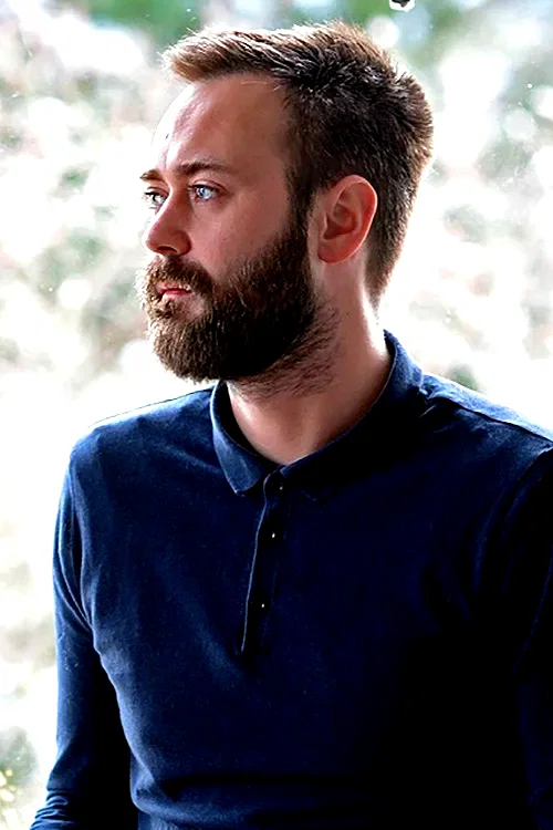  Benjamin Cleary