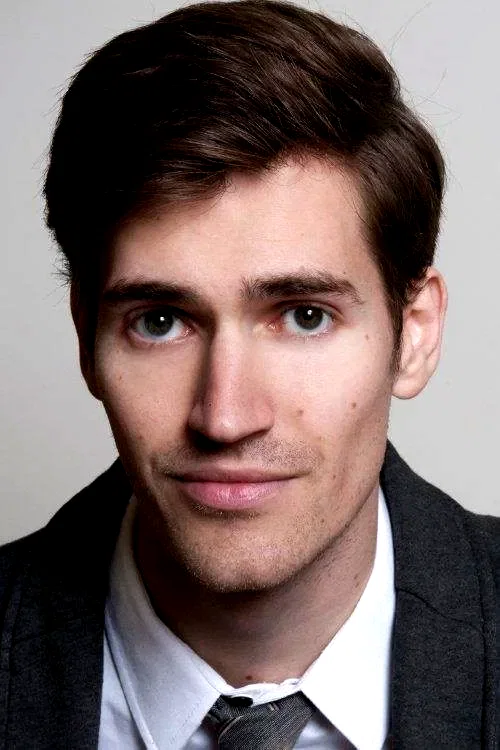 Max Hurwitz