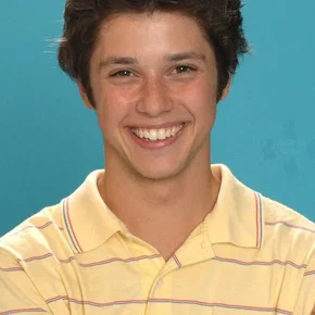 Photo star :  Raviv Ullman