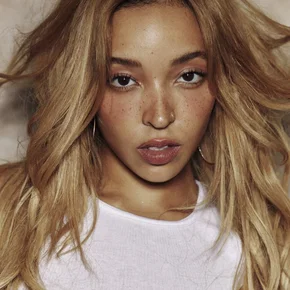 Photo star :  Tinashe