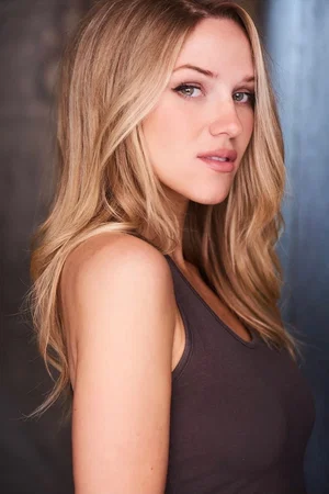 Elizabeth Posey