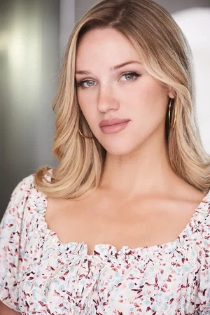  Elizabeth Posey photo