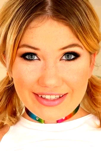  Zelda Morrison