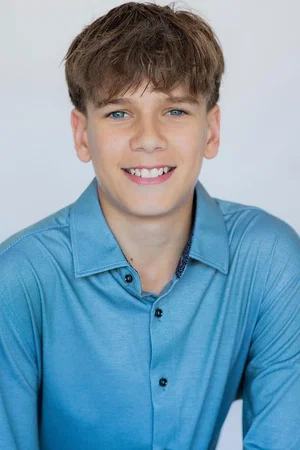  Liam Wallace photo