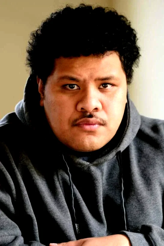  Albert Latailakepa