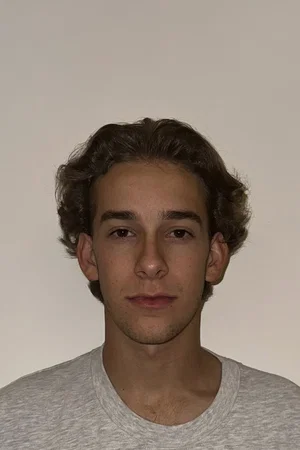  Daniel Korenfeld photo