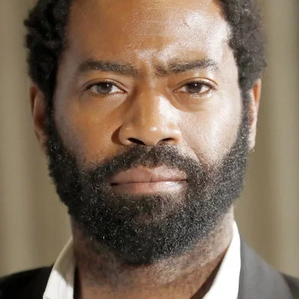  Nicholas Pinnock
