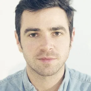 Photo star :  Grant Singer