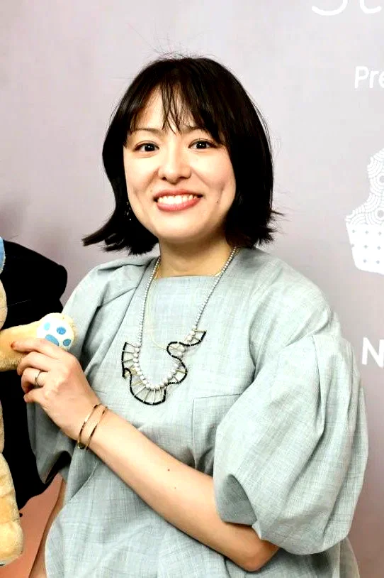  Yoko Kuno