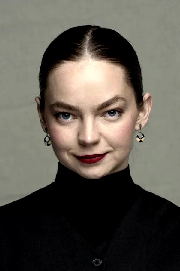  Mina Švajger
