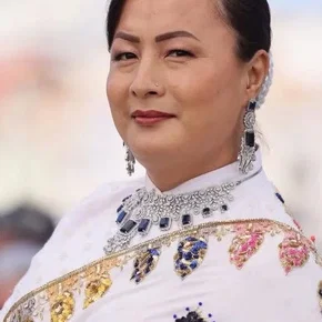 Photo star :  Pushpa Thing Lama